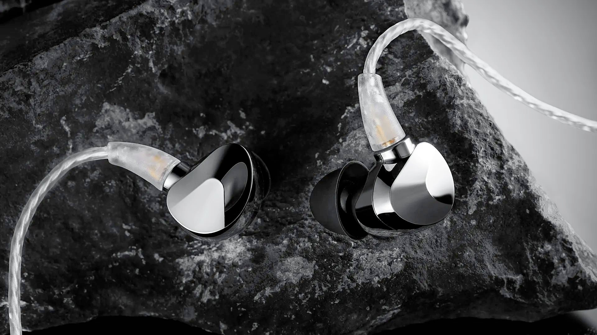 Questyle NHB12: Kabelanslutna förlustfria hörlurar för iPhone